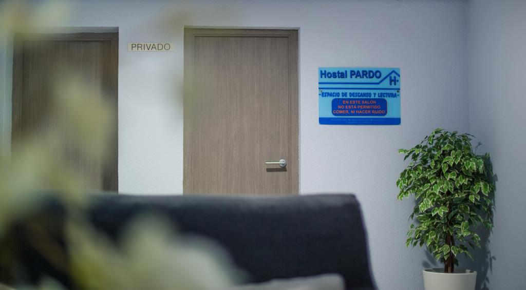 Hostal Pardo Miami Playa Exterior photo